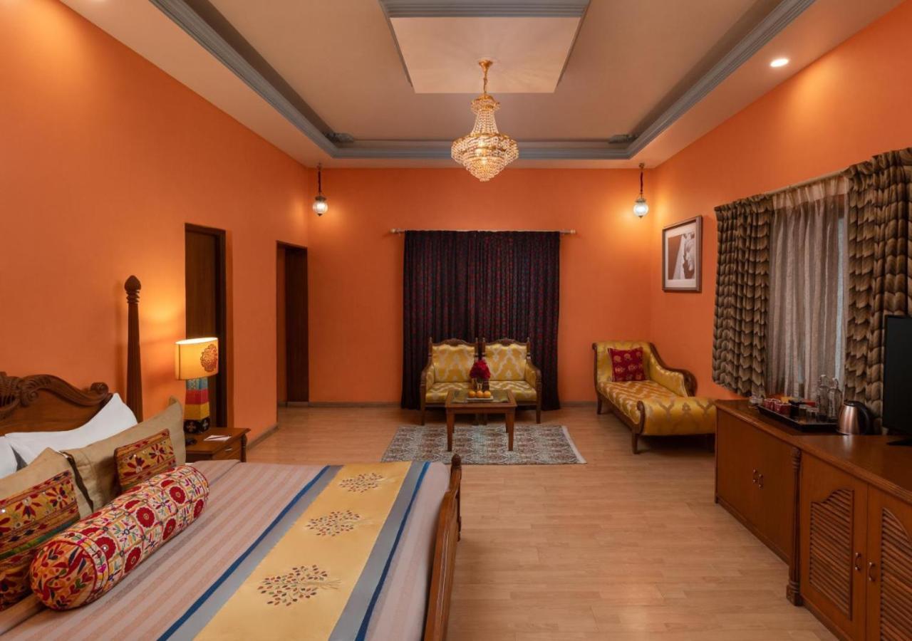 Juesta Rajputana Resort & Convention Centre, Udaipur Extérieur photo