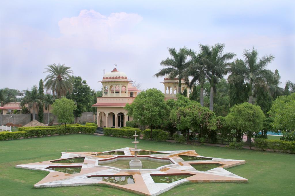 Juesta Rajputana Resort & Convention Centre, Udaipur Extérieur photo